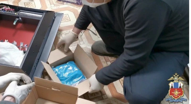 Житель Южно-Сахалинска ответит в суде за продажу спрятанных в электрокаминах наркотиков