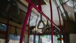 Расписание общественного транспорта изменится на севере Сахалина в нерабочие дни