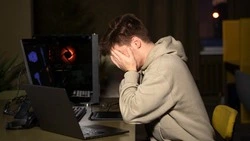 Вербовка школьников: как украинские спецслужбы используют детей для диверсий и терактов в России