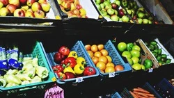 Какие продукты подорожали к концу февраля на Сахалине? Инфографика