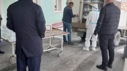 Волонтеры доставили 4 тонны воды больным COVID-19 на юге Сахалина