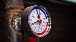 Жителей Тымовского обсчитали на 500 тысяч рублей из-за поздней установки тепловых счетчиков 