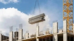 Со стройки в Аниве украли почти 60 рулонов влагозащитной ткани