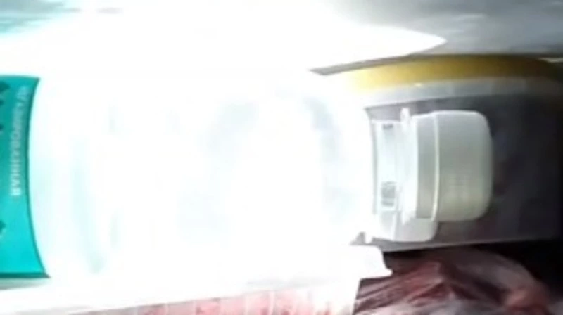 Блогер обратила внимание на плохую воду, которую завезли в островные магазины