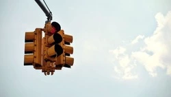 Работу светофоров восстановили на улицах Южно-Сахалинска после утреннего сбоя 