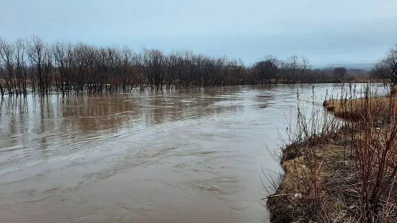 На Сахалине реки начали вскрываться ото льда раньше срока