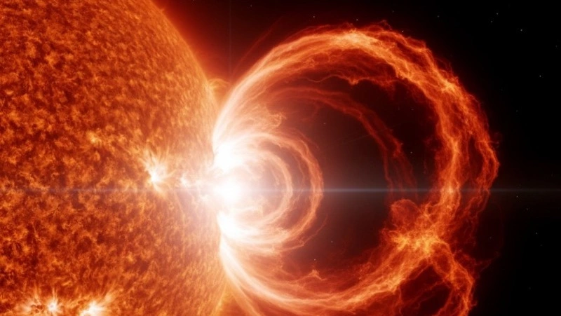Самую крупную вспышку в 2025 году зафиксировали на Солнце