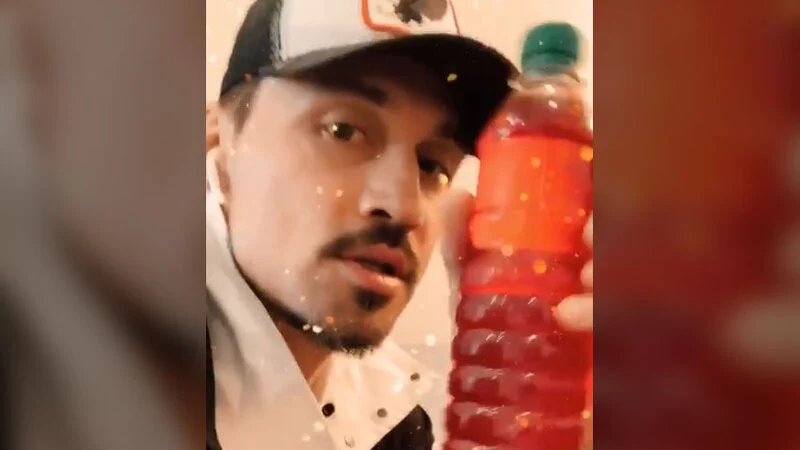 В холодильнике номера сахалинской гостиницы Диму Билана ожидал сюрприз