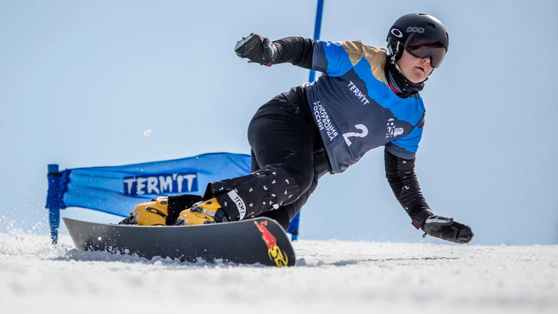 Звёзды российского сноуборда померились силами на Сахалине