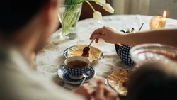 Минтруд: большинство бедных россиян — семьи с детьми