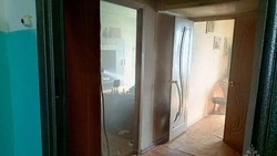 Четверо пожарных потушили ванную комнату в Южно-Курильске вечером 5 июня