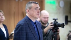 Валерий Лимаренко поздравил сахалинцев и курильчан с Днем радио 7 мая 