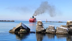 Минтранс: паромное движение между Сахалином и материком возобновили 22 февраля