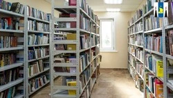 Библиотеку в Южно-Сахалинске превратили в светлое пространство благодаря нацпроекту