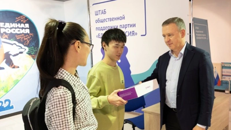 Жители Южно-Сахалинска рассказали мэру о своих проблемах