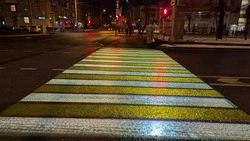 Более 14 млн рублей направят на проекционные «зебры» на Сахалине