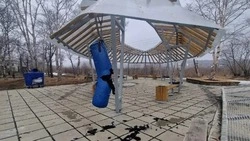 Для чего благоустраиваем? — За полтора года на Сахалине вандалы разрушили семь новых объектов
