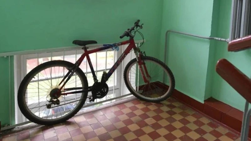 Сахалинец ответит перед судом за кражу велосипеда из тамбура 