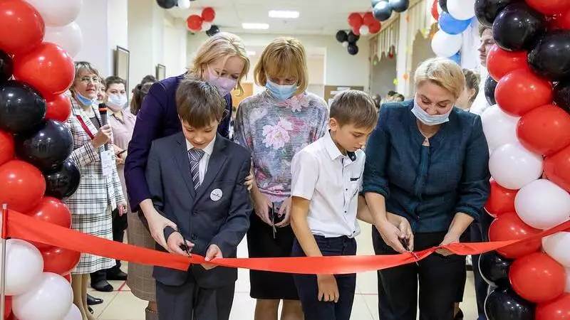 В Сахалинской области одновременно открылись 33 «Точки роста»