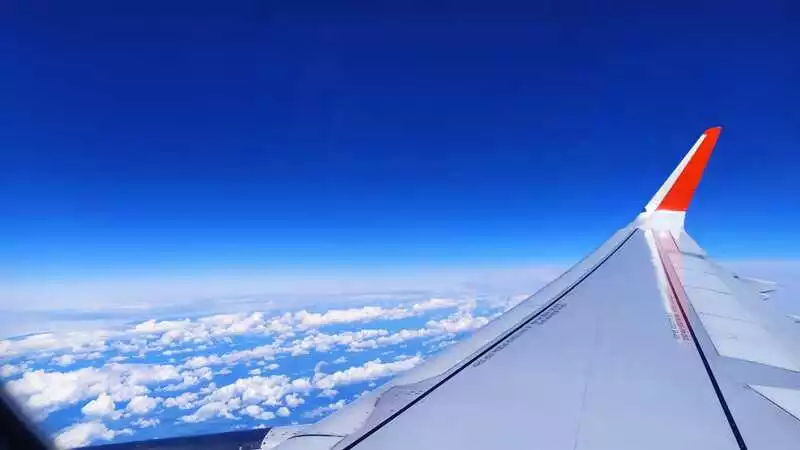 Пассажиры рейса Москва — Хабаровск прилетели в аэропорт на «заминированном» самолете