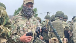 Депутаты Сахалинской области передали посылки солдатам на полигон «Троицкий»