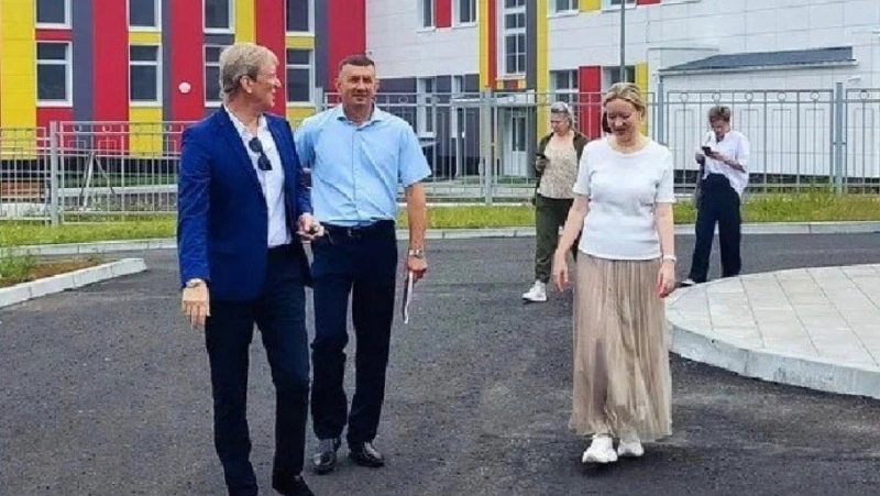 Пять новых школ на 1335 мест откроют на Сахалине и Курилах к 1 сентября