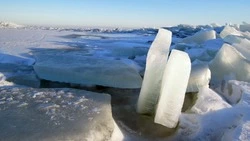 Синоптики спрогнозировали взлом припая в заливе Мордвинова 31 января