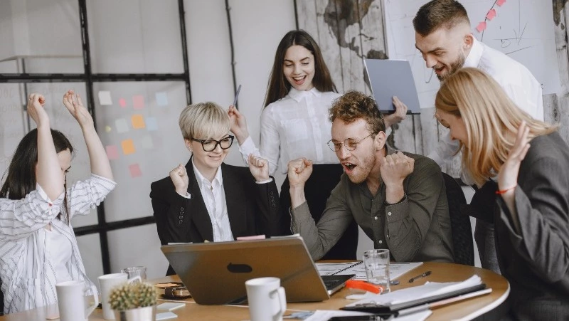 Жители Южно-Сахалинска назвали деньги лучшей мотивацией для хорошей работы