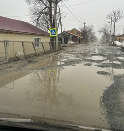 Ремонт дороги без конкретных сроков вызвал недовольство у жителей Южно-Сахалинска
