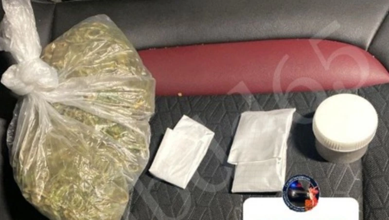 Пакет «травы» нашли у водителя иномарки в Южно-Сахалинске