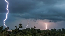 Грозовые дожди и потепление до +27 градусов придут на Сахалин