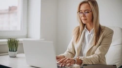 Сотрудники каждой пятой компании Южно-Сахалинска работают удаленно