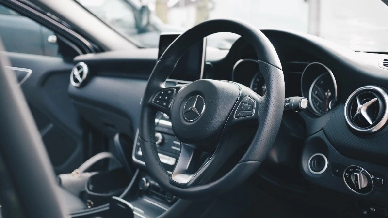 Полиция по горячим следам задержала угонщика автомобиля в Охе