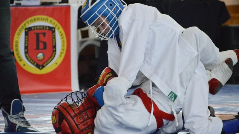 На турнир по армейскому рукопашному бою вышли 200 сахалинцев