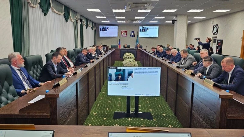 На Сахалине запретят делать ремонт в воскресенье и праздники 