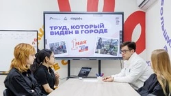 Сахалинские школьники попробовали себя в роли архитекторов на мастер-классе центра «Острова»