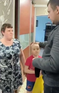 Врач Углегорской ЦРБ извинился перед пациенткой за ситуацию с неверно выписанным лекарством 