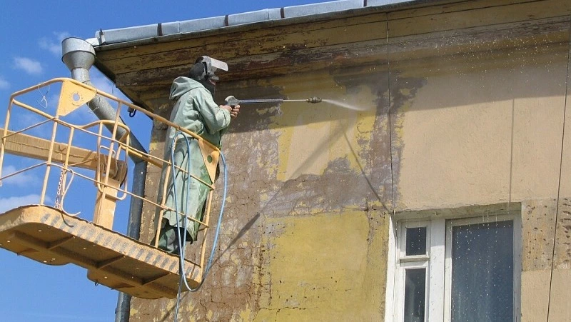 Почти 1000 домов капитально отремонтировали на Сахалине и Курилах за 5 лет