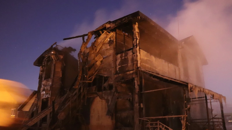 В Южно-Сахалинске при пожаре погибли двое детей