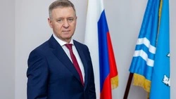 Мэр Южно-Сахалинска поздравил педагогов с профессиональным праздником