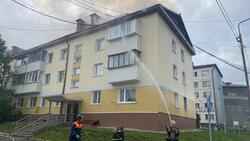 Жителям обгоревшего дома в Луговом вернули электричество