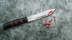 Сахалинца семь раз ударили ножом во время семейной ссоры