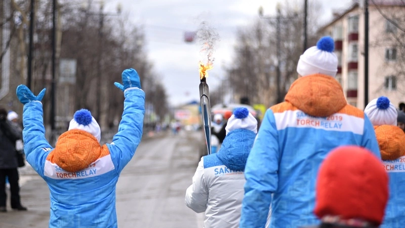 В анивском этапе эстафеты огня «Детей Азии» участвует множество звезд