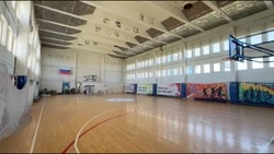 Спорткомплекс «Авангард» в Поронайске отремонтируют к 1 сентября 