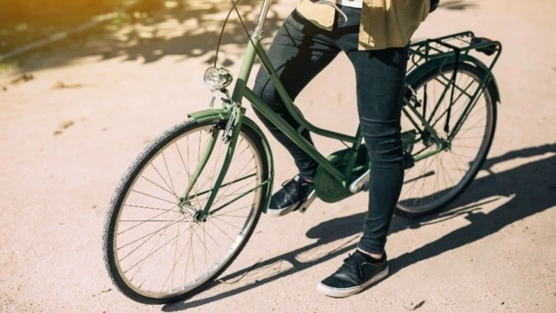 Двое жителей Корсакова попали под следствие за кражу велосипеда