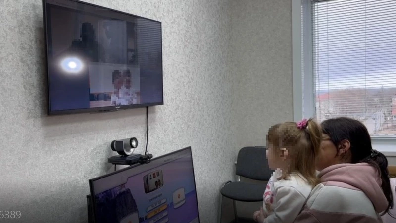 «Мамуль, не плачь!»: телемост позволил бойцам с Сахалина пообщаться с родственниками