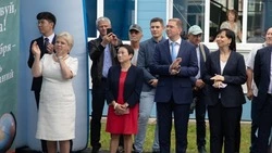 «Терпение и мудрость»: Алексей Белик поздравил учеников и педагогов с 1 сентября