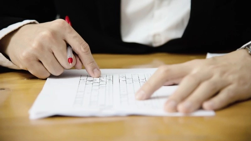 В Южно-Сахалинске двоих директоров УК оштрафовали за протечки труб и долги за электричество