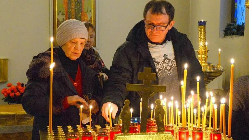 Сахалинских православных не будут мазать елеем даже с помощью ватных палочек