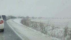  Водителям предложили объезд километровых пробок в Анивском районе через Троицкое